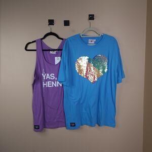 Queer Eye Bundle of Two Graphic Sequin Yas Henny Size XL